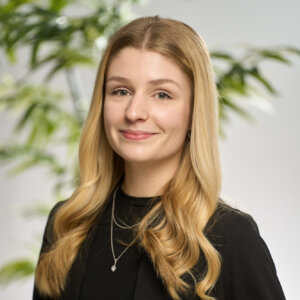 A headshot of Brooke Goulet smiling