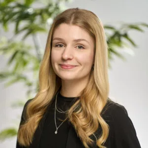 A headshot of Brooke Goulet smiling